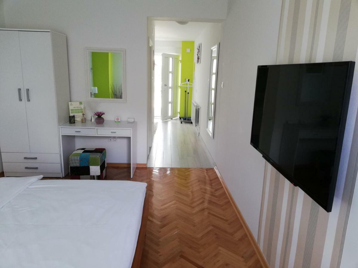 Apartmani Nova Karlovac Eksteriør bilde